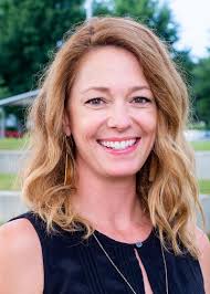 Jennifer Deberry's Instagram, Twitter & Facebook