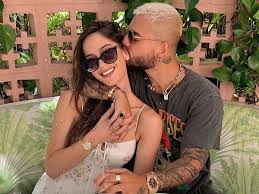 A través de las historias de instagram la novia del cantante compartió una imagen en la que aparece tomada de la mano con quien pareciera ser el intérprete de 'felices los 4'. Maluma Quien Es Natalia Barulich La Dj A La Que Maluma Le Habria Dedicado Hawai Neymar Fotos Relacion Hawai Romance Instagram Psg Brasil Colombia Revtli Respuestas El Comercio Peru