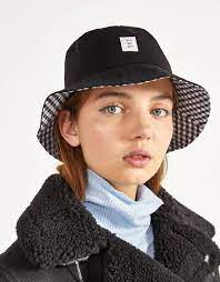 Epingle Sur Clothing Brands