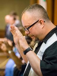 Iowa House starts day with Wiccan invocation