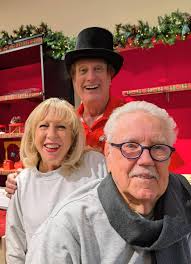 Christmas Corner 게 ម្រេ. 國 THE PASEO 300 E. COLORADO BLVD. UNIT 141  Pasadena, CA 99101 Open September 23rd- December 23rd. Daily 11am-6p 6pm  Closed Mondays kyerschristmascorner kyerschri https:/ww.sesesesiseseite  https:/