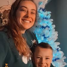 Adrianna Bowen (@adrianna.bowen.98031) • Facebook