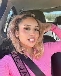 Melissa Sandoval's Instagram, Twitter & Facebook