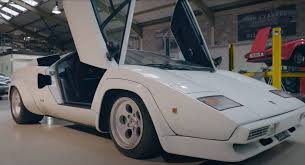 Even the interior is well designed. Ferruccio Lamborghini S Personal Countach Changes Hands Record Sale