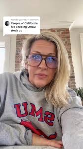 Replying to @tjevans821 people are moving back to California #larealestate  #imback #lovetohate