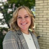 Christy Bender's Instagram, Twitter & Facebook