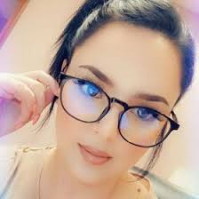 Cassandra Burch (cassofrass89)