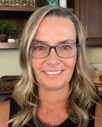 Sandra Winans's Instagram, Twitter & Facebook