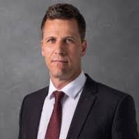 Scott Flint's Instagram, Twitter & Facebook