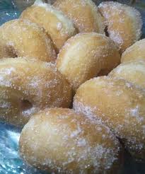 Cara membuat donat yang empuk dan lembut dalam berbagai varian lezat. Cara Buat Donat Gebu Macam Span Sukatan Bahan Guna Cawan Rasa Doughnut Recipe Easy Food Doughnut Recipe