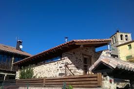 Descubre pisos y viviendas en alquiler en madrid. El Pajar De La Tia Paula Sierra Norte De Madrid Casas De Invitados En Alquiler En Braojos Comunidad De Madrid Casas Estufas De Lena