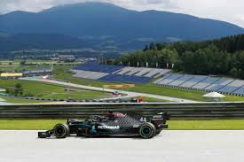Tecnici e piloti saranno a lavoro per trovare i migliori assetti in vista delle qualifiche di domani e le gara di domenica. F1 Gp Austria Prove Libere Hamilton Domina Male Ferrari Le Classifiche