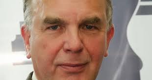 Schaakpromotor Hans Böhm naar Steenwijk