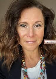 been wearing those lips like accessories since fetus