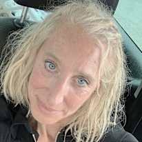 Charlevoix, MI Roommates & rooms