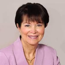 Amanda Wiebe (@wiebam)