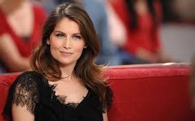 Laetitia casta is the daughter of dominique casta, from the french island corsica. Herunterladen Hintergrundbild Promi Laetitia Casta Schauspielerin Brunette Fur Desktop Kostenlos Hintergrundbilder Fur Ihren Desktop Kostenlos