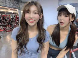 Последние твиты от 女子社員酒場 (@tachi_syain). Plcboyag6oliom