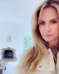 Emily Hogge's Instagram, Twitter & Facebook