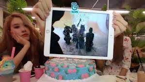 Not much is known about the upcoming celebrations, but more. Blackpink 2nd Anniversary Surprise Vlive 4