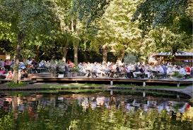 Biergarten Cafe Am Neuen See Biergarten Schone Orte Bier