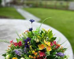 Detail of meadow-style arrangement