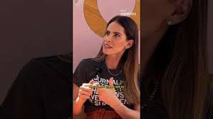 Joanna de Assis revela reação da filha ao saber da demissão da Globo #shorts