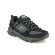 Cropped design, relaxed fit, fabric with cotton, elastic waist, two side pockets, two welt pockets with button on the back, zip and one button fastening. Skechers Oak Canyon Relaxed Fit 51893 Bbk Black Trainers