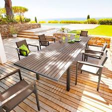 Les salons de jardin offrent de nombreuses possibilités de couleurs, qu'il s'agisse de couleurs sombres ou vives. Salon De Jardin Gracioza Chocolat 9 Pieces Salon De Jardin Table Et Chaise Eminza