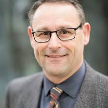 Mick Hall (mickhallre)