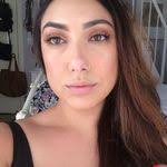 Cleo Tehrani's Instagram, Twitter & Facebook