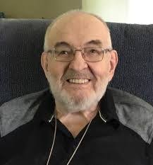 Edward Molnar's Instagram, Twitter & Facebook