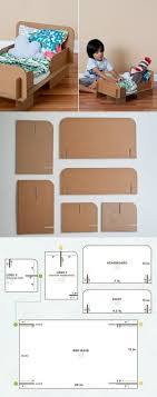 Emma Cardboard Bed Emma Cardboard Bed Bed Beddesignmodernluxury Bedgirl Cardboard Emma Kingbeddiy In 2020 Doll Bed Diy Cardboard Crafts Diy Pillows