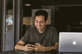 This site can send a text message that has maximum 140 characters. Psst This App Lets You Send Free Sms Online Without Registration