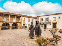 A zona antiga de rio maior é um repositório dos projectos de vida de gerações de riomaiorenses. O Que Visitar Perto Do Porto Aldeias E Cidades Perto Do Porto Para Passeios E Escapadinhas Vagamundos Roteiro De Viagem Portugal Parque Natural Trilhos