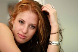 How to Retrain Your Hair Part (And Why You Should)