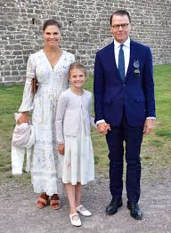 Kronprinsessan lovisas förening för barnasjukvård som kom att stå under h.k.h. Victorias Gladjebesked Till Estelle Nu Blir Vi Fler Allt Om Kungligt