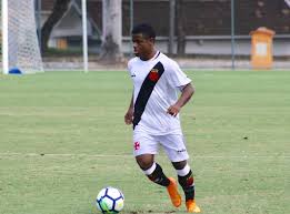 Gols, dribles e assistências de lucas santos pela base do vasco da gama ➡se inscreva curta e compartilhe o vídeo para ajudar. Portal Da Base Br Lucas Santos Do Vasco Tambem E Convocado Para Treinos Com A Selecao De Tite Portal Da Base Br