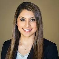 Uyen Le's Instagram, Twitter & Facebook