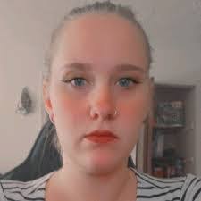 Mariah Workman's Instagram, Twitter & Facebook