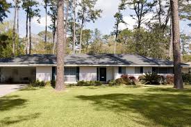 Peggy bought her 1950s ranch house in an amazingly picturesque area in aiken, south carolina, in 2010, when she began planning for a life where she could establish permanent roots. How Ranch Style Houses Are Defining The Suburbs Realtor Com