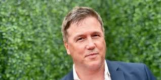 Lochlyn Munro Net Worth
