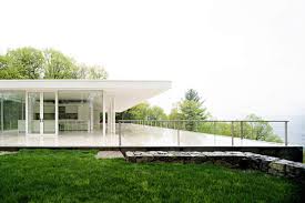 The modern and postmodern architecture of these the farnsworth house took six years to design and build, between 1945 and 1951. Comparing Glass Houses The Fascination With The Transparent In Modern Architecture Widewalls