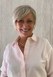 Catherine Bourgeois's Instagram, Twitter & Facebook