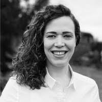 Anna Hoppe's Instagram, Twitter & Facebook