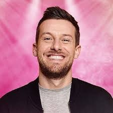 Christopher Ramsey's Instagram, Twitter & Facebook