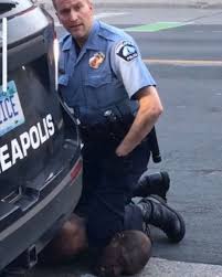 Derek chauvin, 45, was sentenced to 22.5 years in chauvin, seen in a gray suit, gray tie and sporting a buzz cut walk out of the minnesota court room moments. George Floyd Death Derek Chauvin S Wife Former Mrs Minnesota Kellie Files For Divorce Requests For Last Name Change