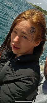 JEFF MILBURN & ALANIS STARLING : r/VancouverIsland