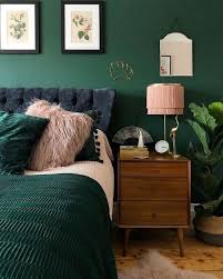 Find Out The Most 15 Inspiring Green Bedroom Ideas To Produce Positive Mind Home Improvements Green Bedroom Design Green Bedroom Decor Green Bedroom Colors
