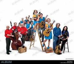 A MIGHTY WIND, 2003, directed by CHRISTOPHER GUEST. Copyright CASTLE ROCK  ENTERTAINMENT. - Album alb440853